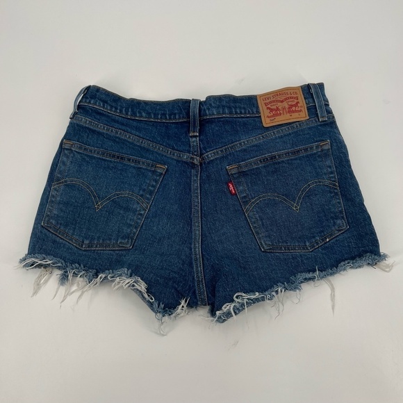 Levis' 501 Button-Fly Cut-Off Jean Shorts Size 28 Women’s - Picture 3 of 12